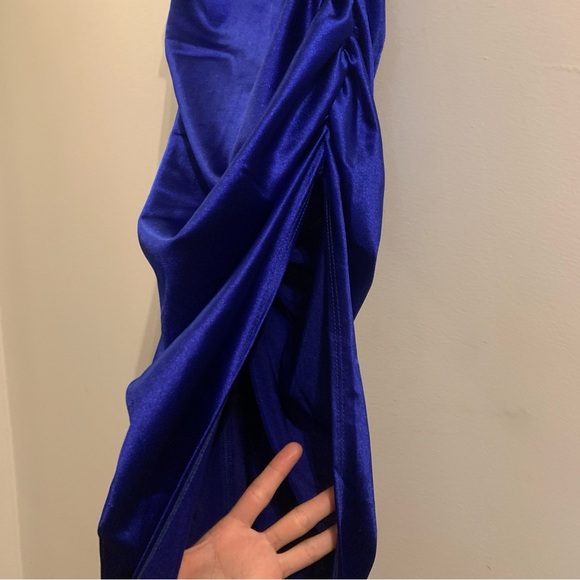 Windsor evening gown - Picture 4 of 4